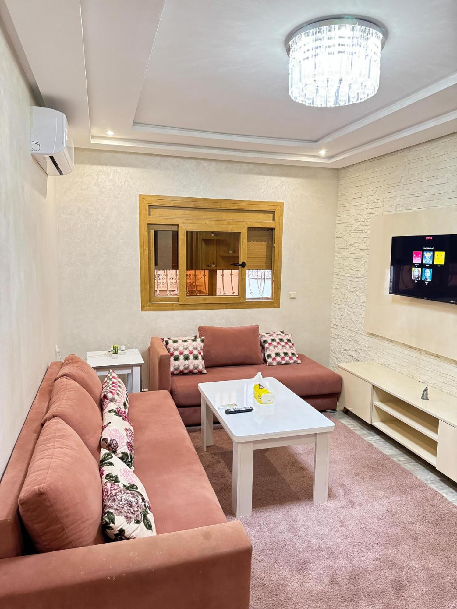 Enjoyable To Relax In Apartment *